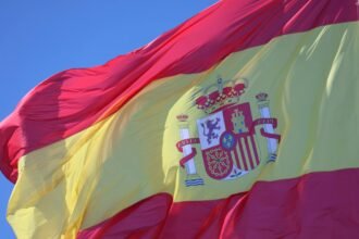 Domine o Espanhol para Viagens: Aprenda Rápido e Fale com Confiança! — como aprender espanhol rapidamente para viagens | Leit