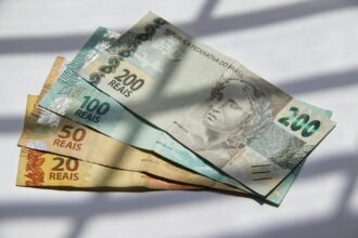 Renda Passiva com Infoprodutos Digitais: O Guia Completo para Sua Liberdade Financeira — como criar renda passiva com infopro
