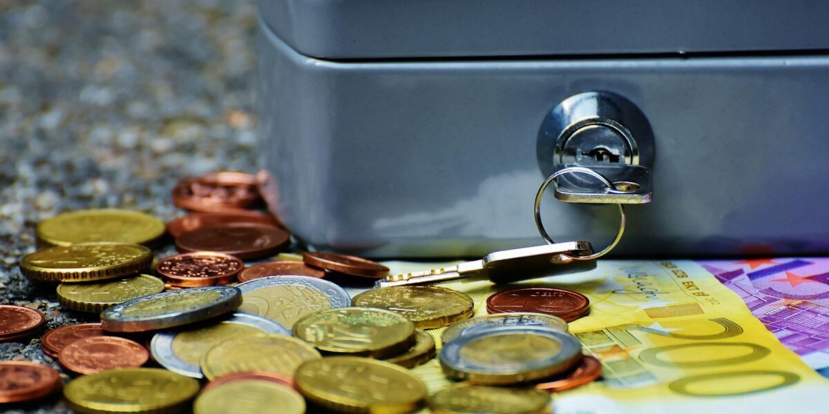 Diversificação de Investimentos: O Guia Definitivo para Blindar Seu Patrimônio e Ter Mais Segurança Financeira — como diversi
