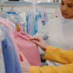 Compras de Roupa Inteligentes e Econômicas: O Guia Definitivo para Economizar com Estilo — como fazer compras de roupa inteli