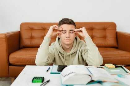 Foco Inabalável: O Guia Definitivo para Manter a Concentração nos Estudos e Vencer Distrações — como manter o foco nos estudo