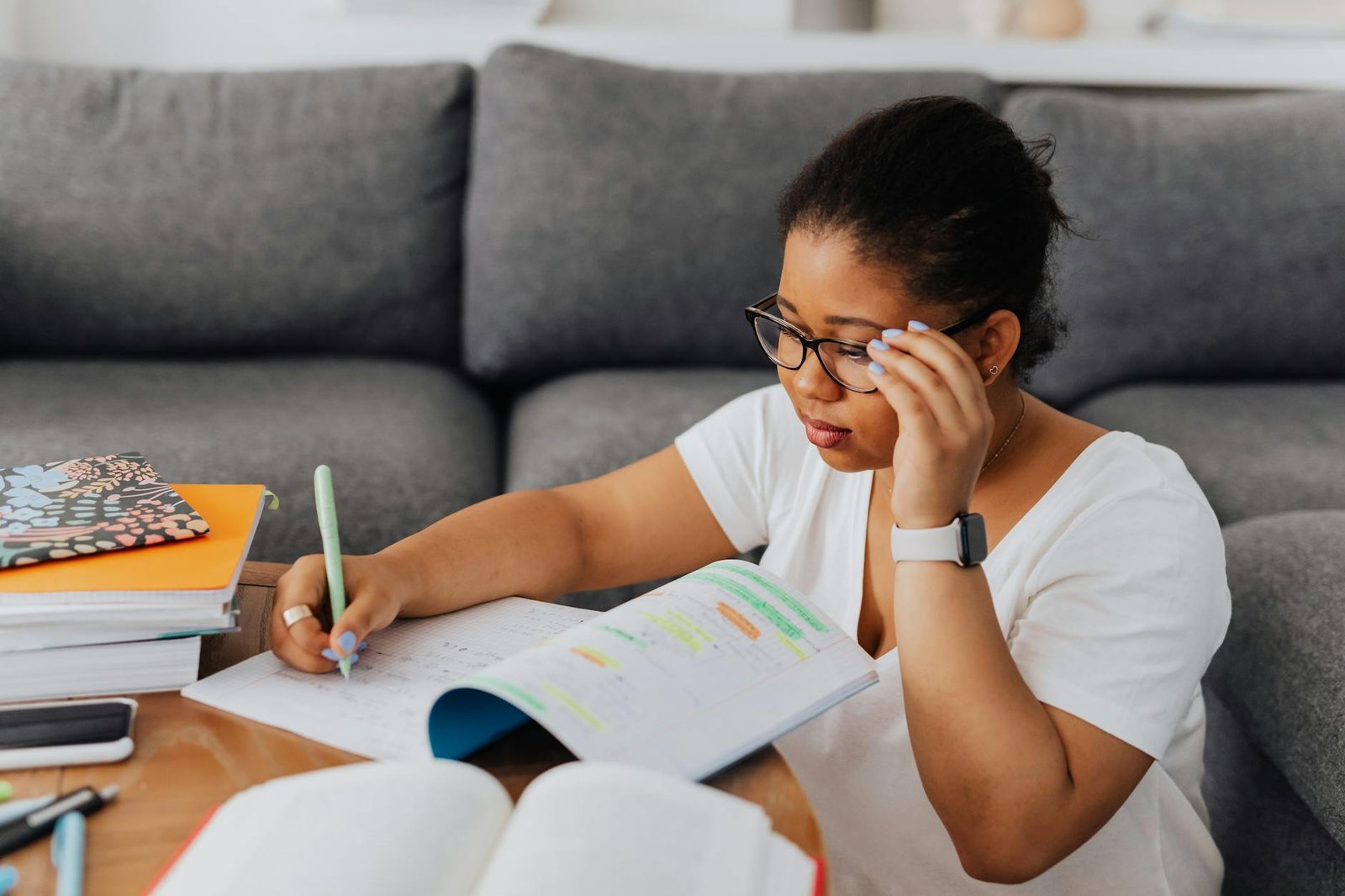 Guia Definitivo: Como se Preparar para o ENEM Estudando em Casa e Conquistar Sua Aprovação — como se preparar para o enem est
