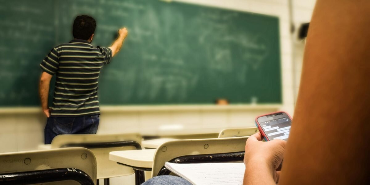 Domine Novas Habilidades: Os Melhores Cursos Online Gratuitos e Certificados para Você! — melhores cursos online gratuitos pa