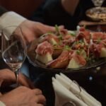 Vinho branco combina com presunto Parma